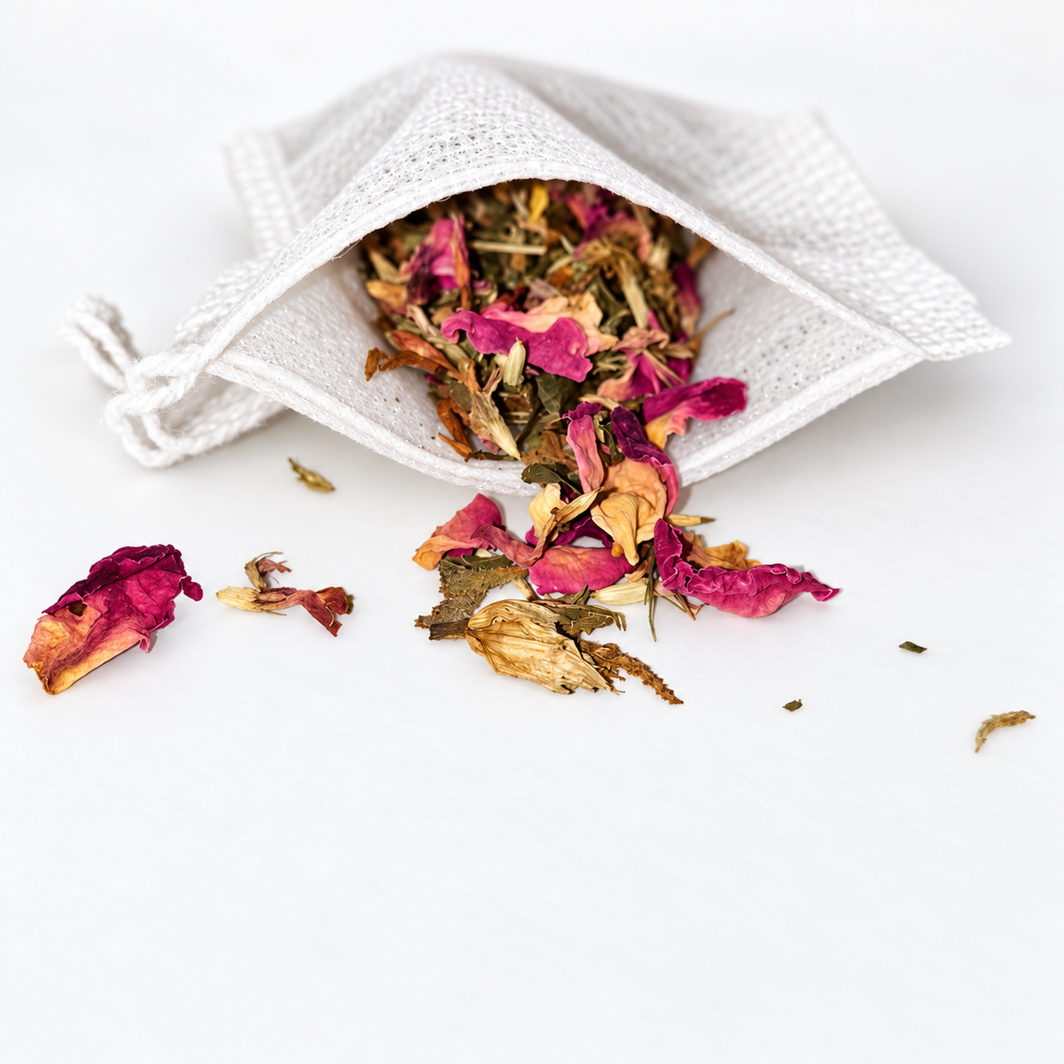 CLOVER KISS™ | SWEET MINT & FLORAL HERBAL TEA